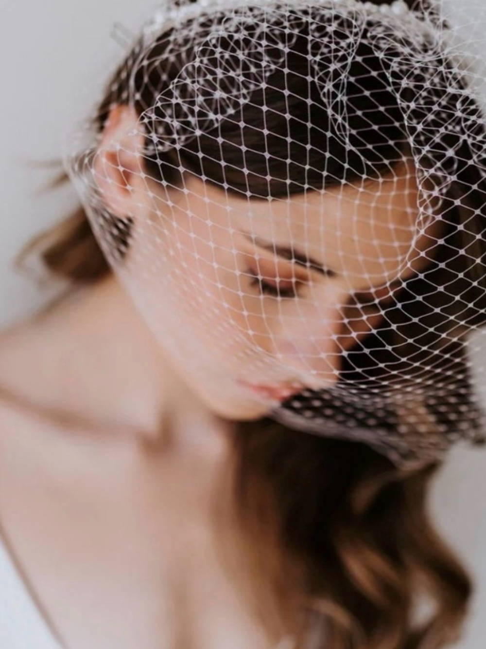 White Bridal Birdcage Veil - Classic Women's Accessory